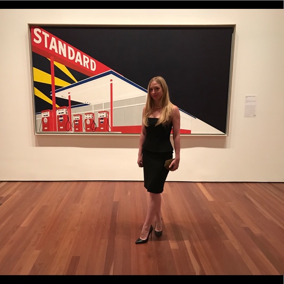 Meet your Posher, Pamela - Picture 2 of 4